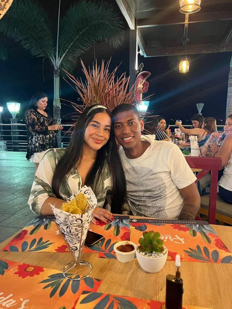Andrés y Melani compartiendo una salida
